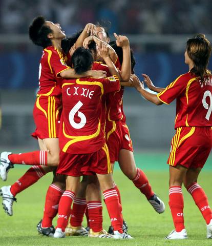2007女足世界杯中国vs丹麦下半场比赛结果，2007年中国女足世界杯！