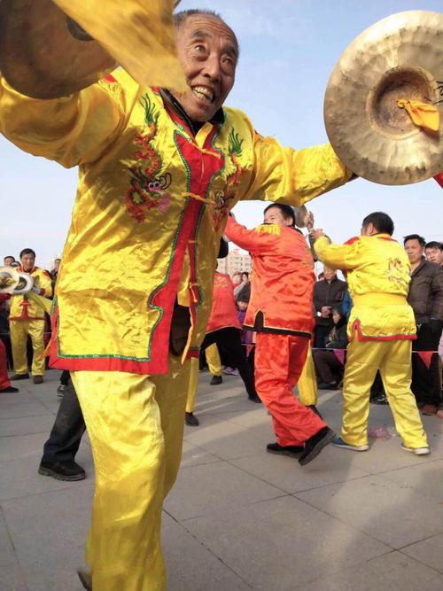 锣鼓喧天意思，锣鼓喧天意思指什么生肖